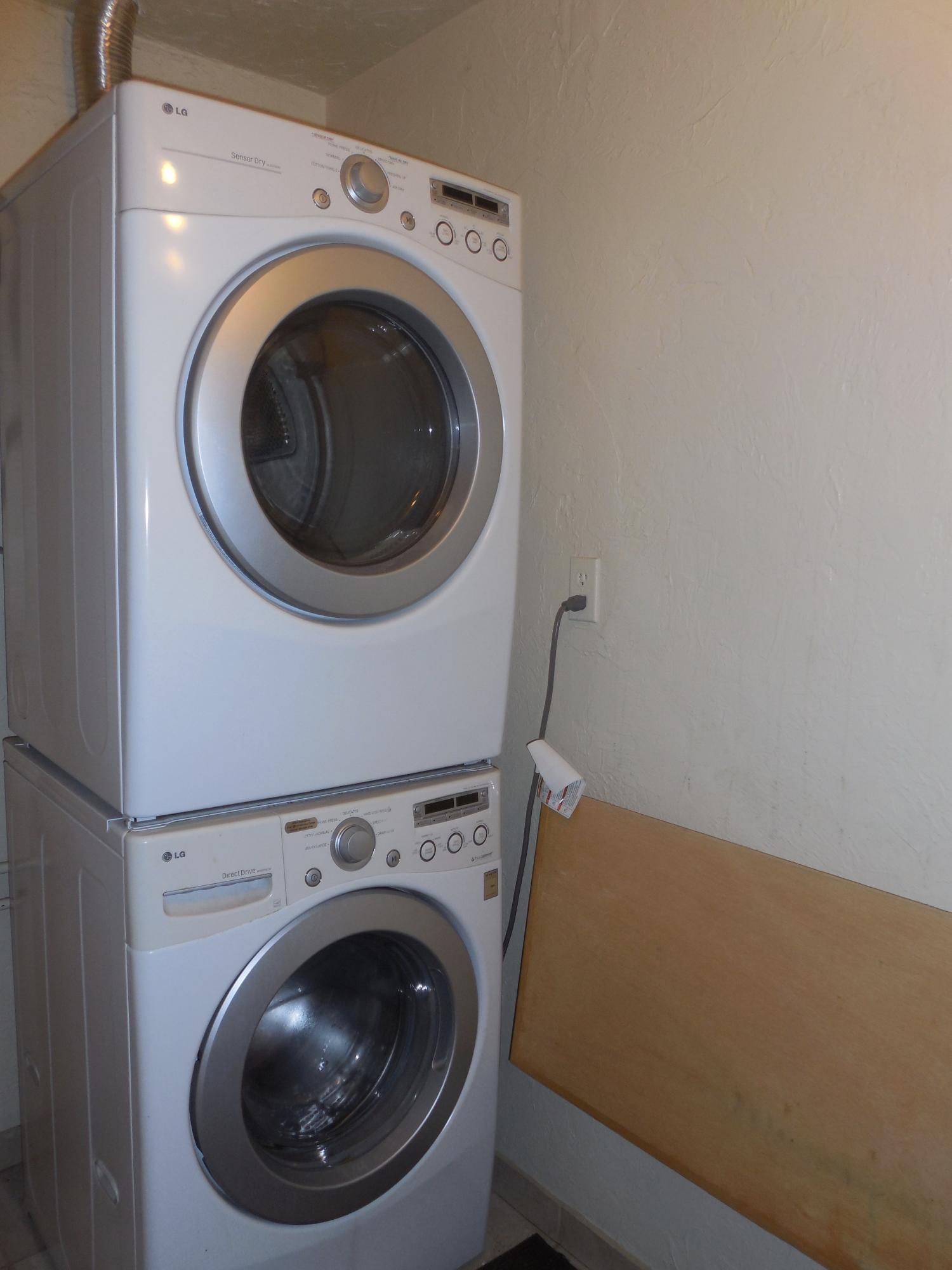 CARAMBOLA COURT - Residential Lease