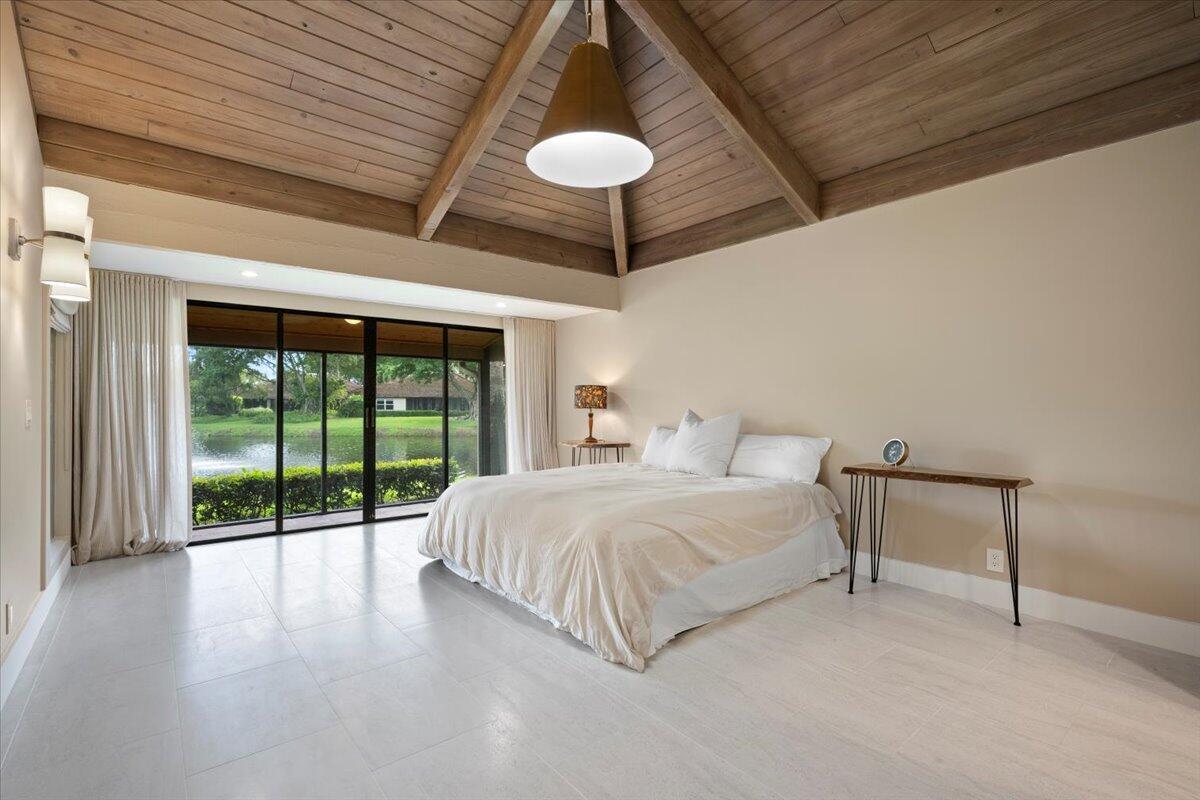 GOLF AND TENNIS VILLAGE P - Residential