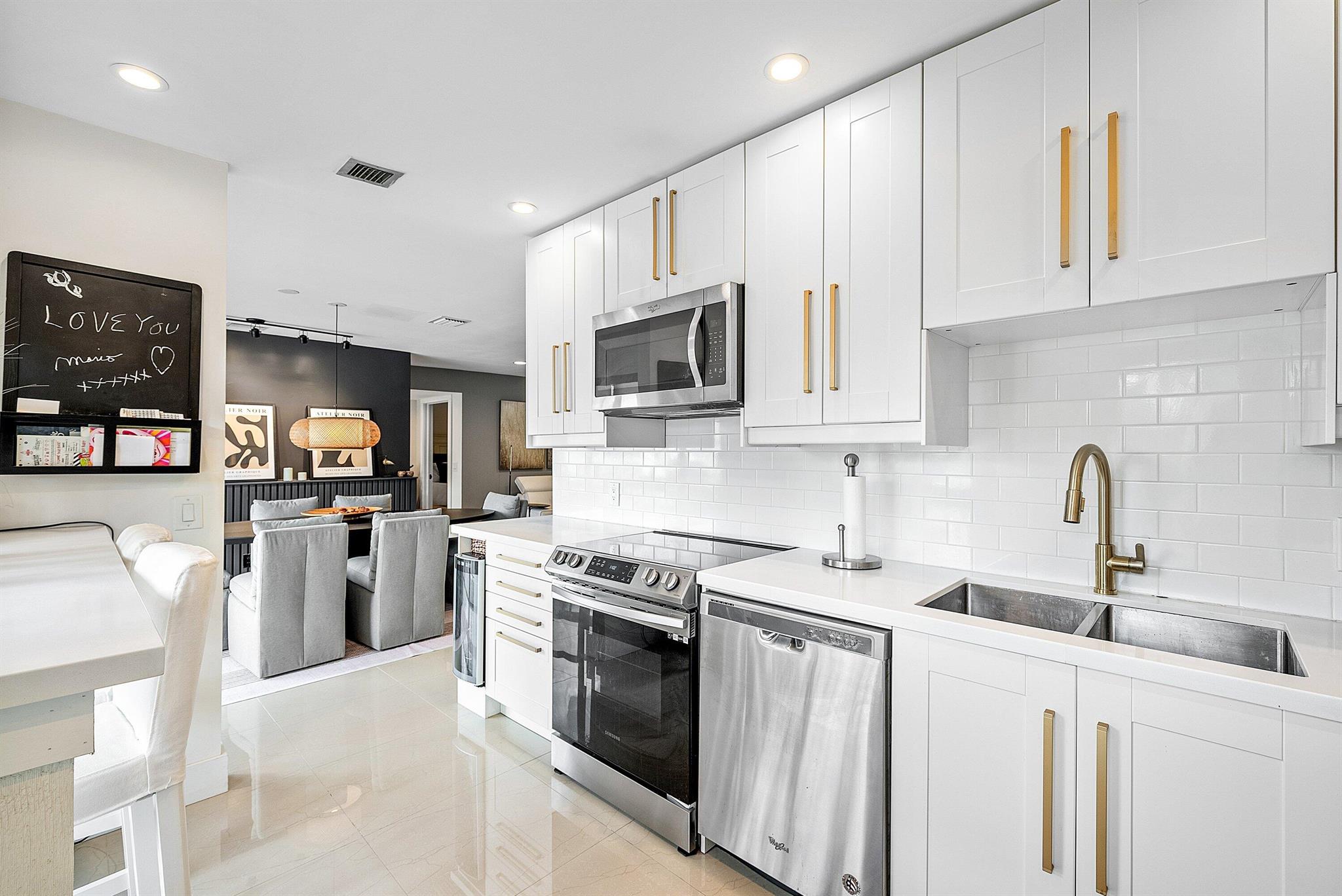 QUAIL RIDGE - Residential