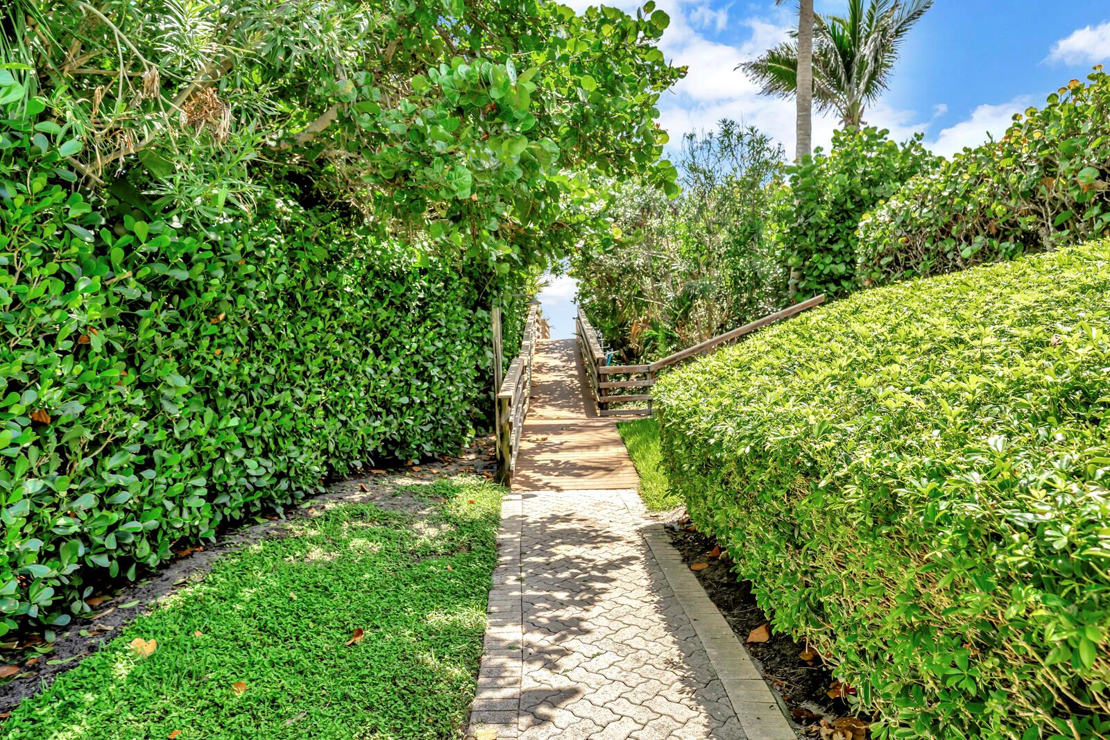 201 Seaside Pathway