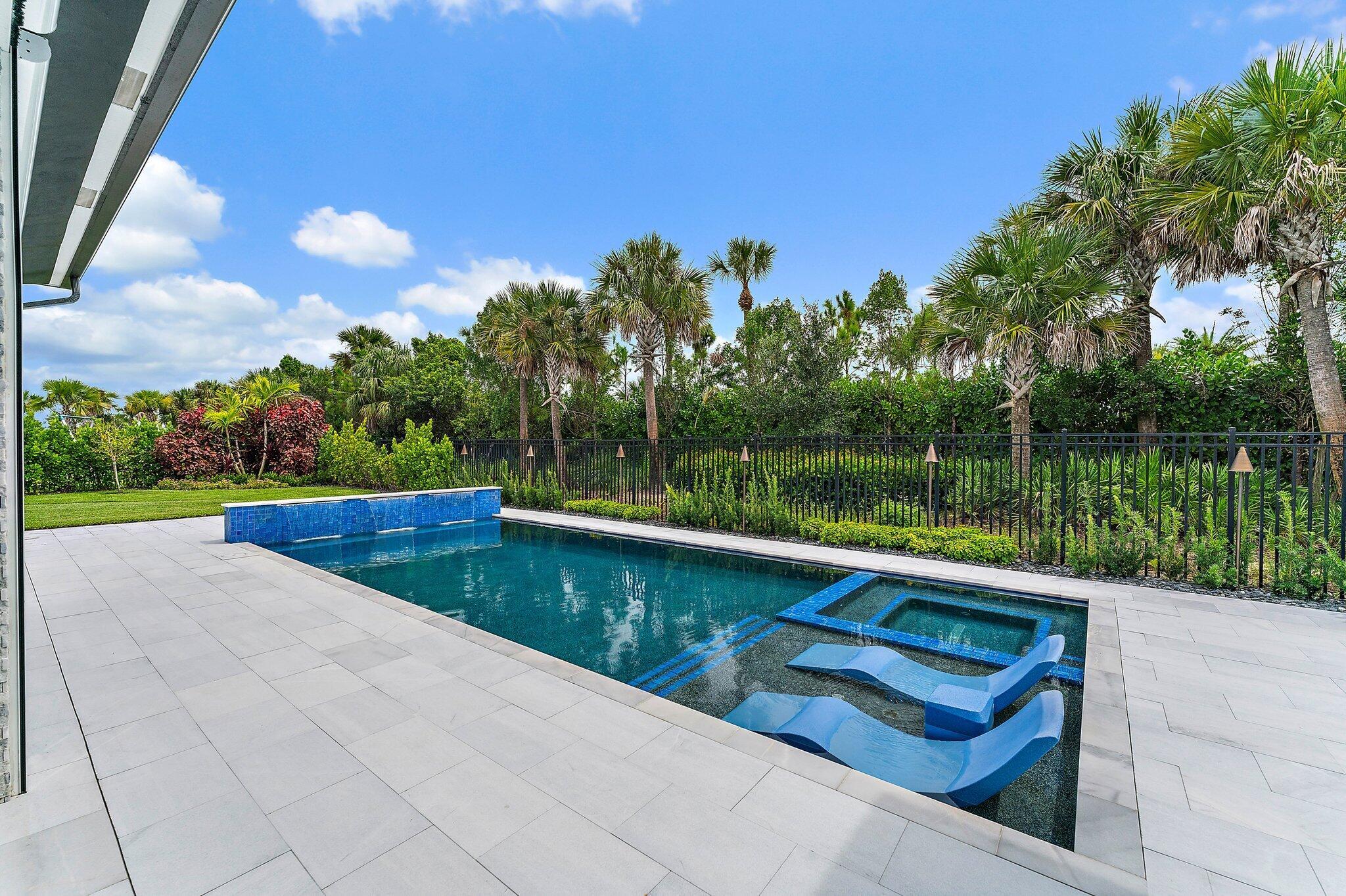 Coral Isles, Avenir - Residential