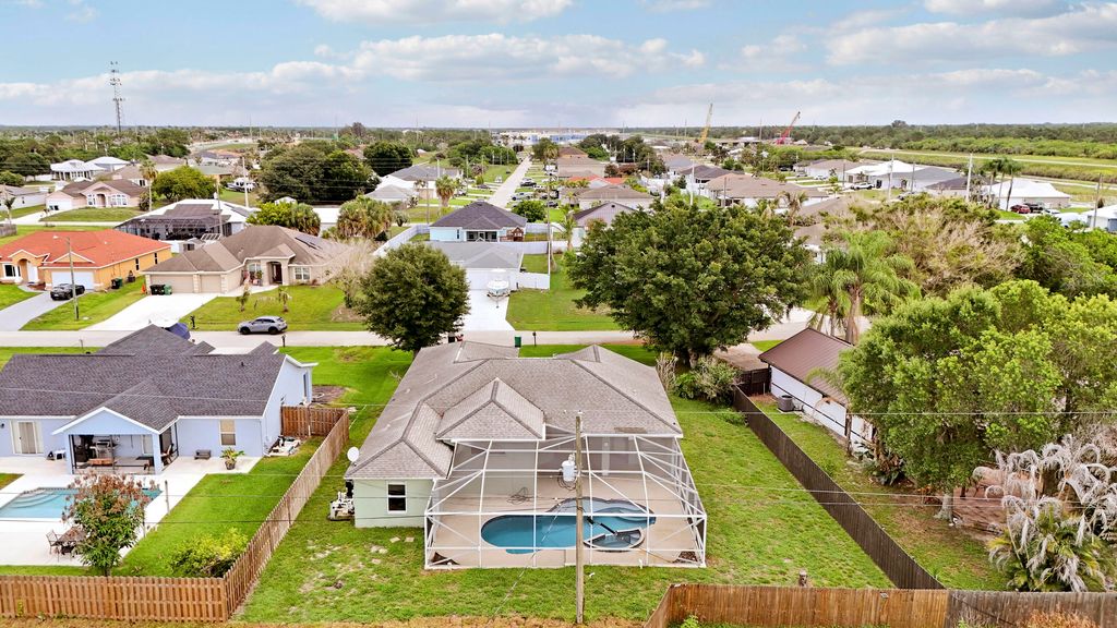 Photo of 436 SW Bradshaw Circle, Port Saint Lucie, FL 34953 (MLS # B26046953)