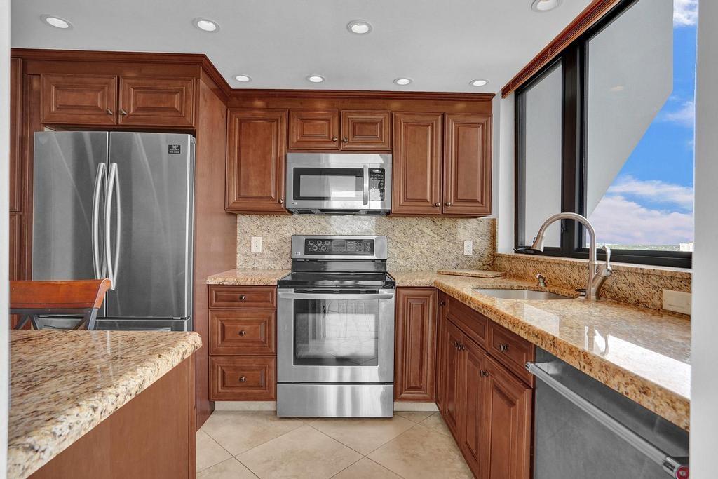 Renaissance III - Residential