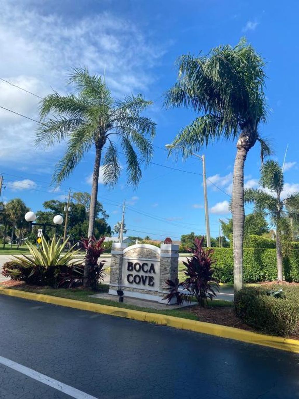 Photo of 9539 Boca Cove Circle #108, Boca Raton, FL 33428 (MLS # R10902571)