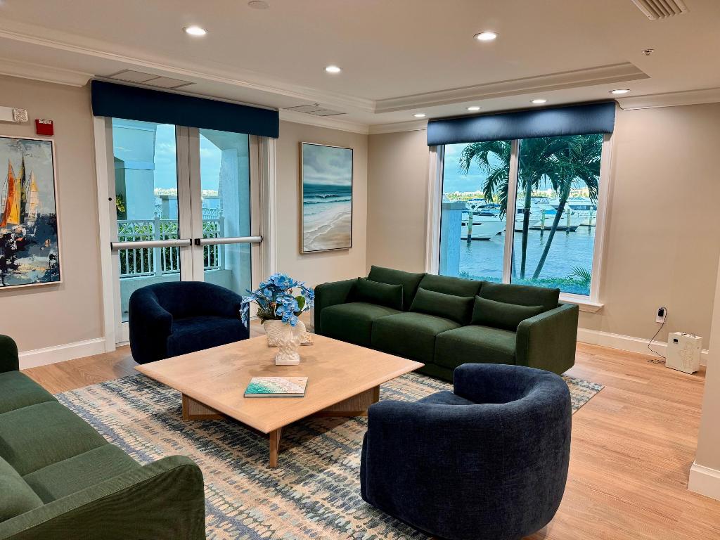 MOORINGS AT LANTANA CONDO 3 - Residential