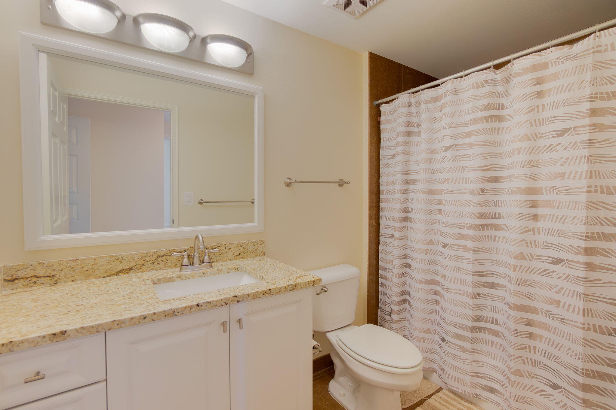 MOORINGS AT LANTANA CONDO - Residential
