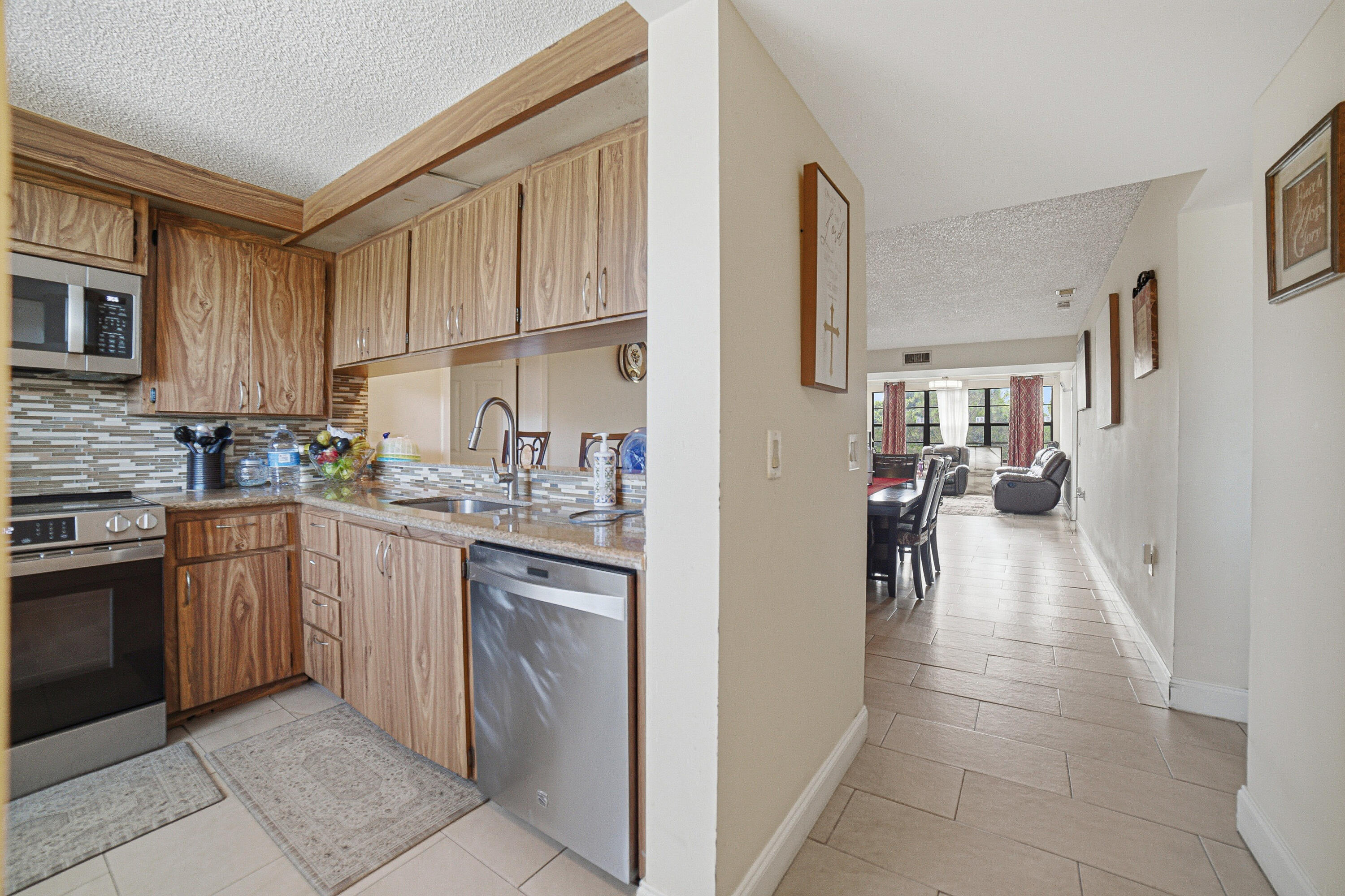 WHITEHALL VILLAGE - Residential