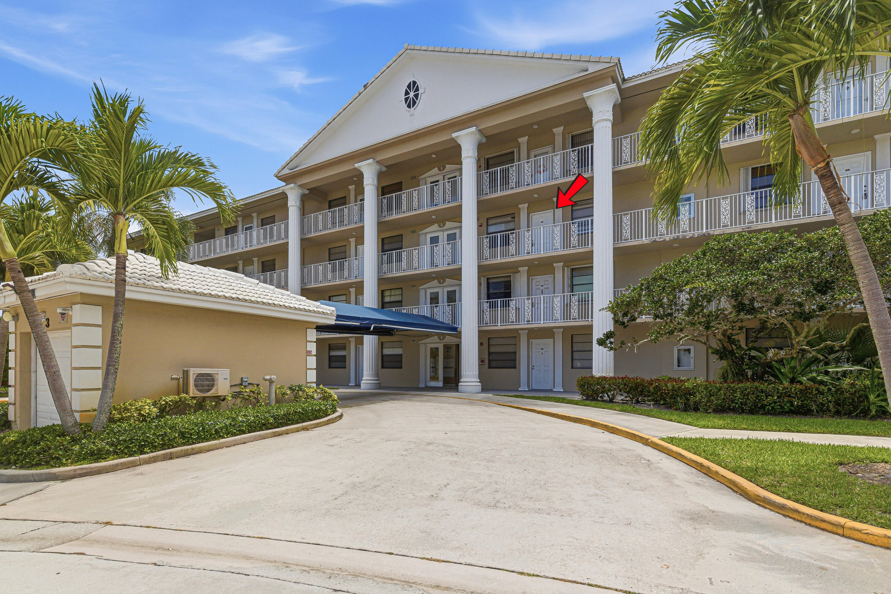 WHITEHALL VILLAGE - Residential