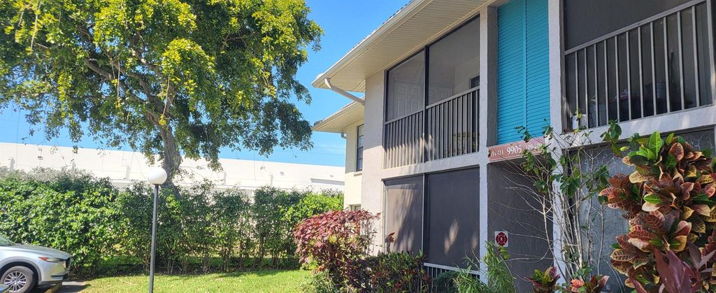 Photo of 9905 Pineapple Tree Drive #211, Boynton Beach, FL 33436 (MLS # R11083749)