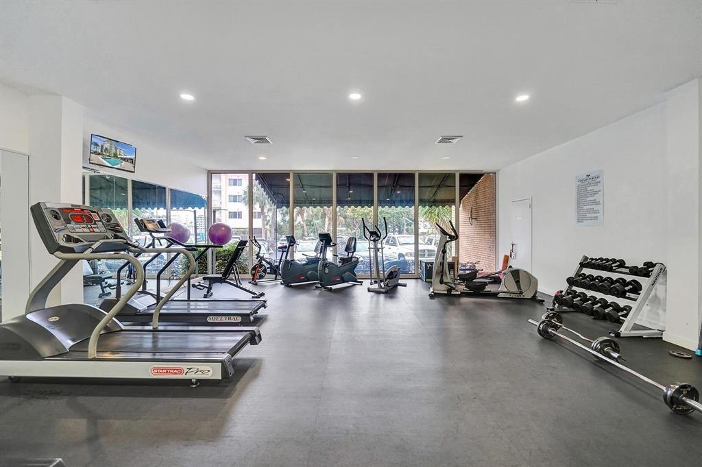 LAKE POINT TOWER CONDOMIN - Residential Lease
