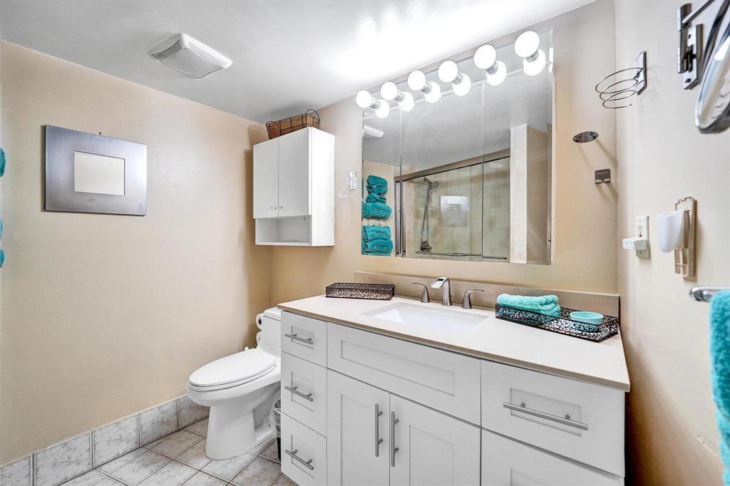 LAKE POINT TOWER CONDOMIN - Residential Lease