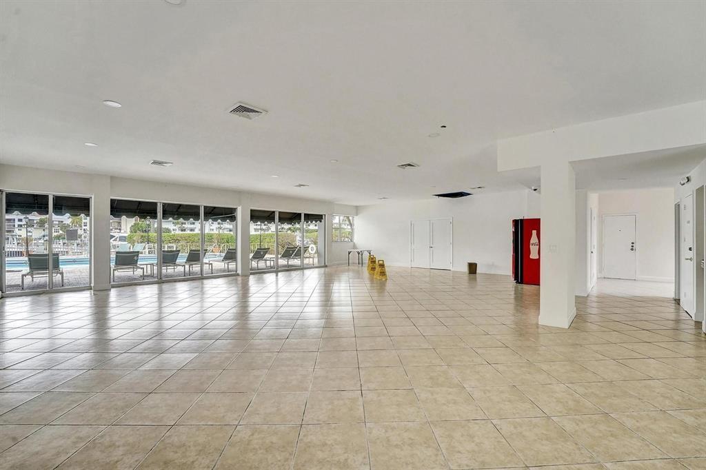 LAKE POINT TOWER CONDOMIN - Residential Lease
