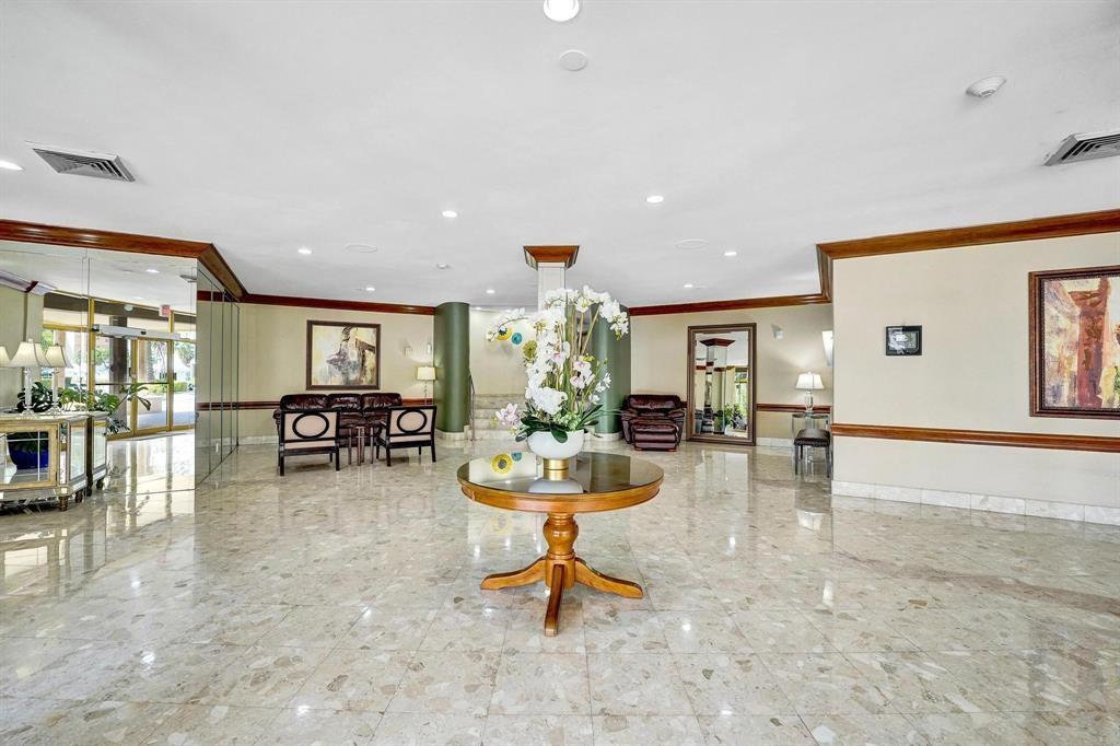 LAKE POINT TOWER CONDOMIN - Residential Lease