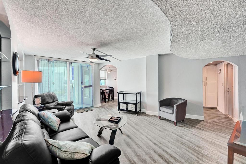 LAKE POINT TOWER CONDOMIN - Residential Lease