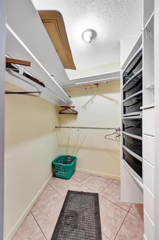 LAKE POINT TOWER CONDOMIN - Residential Lease