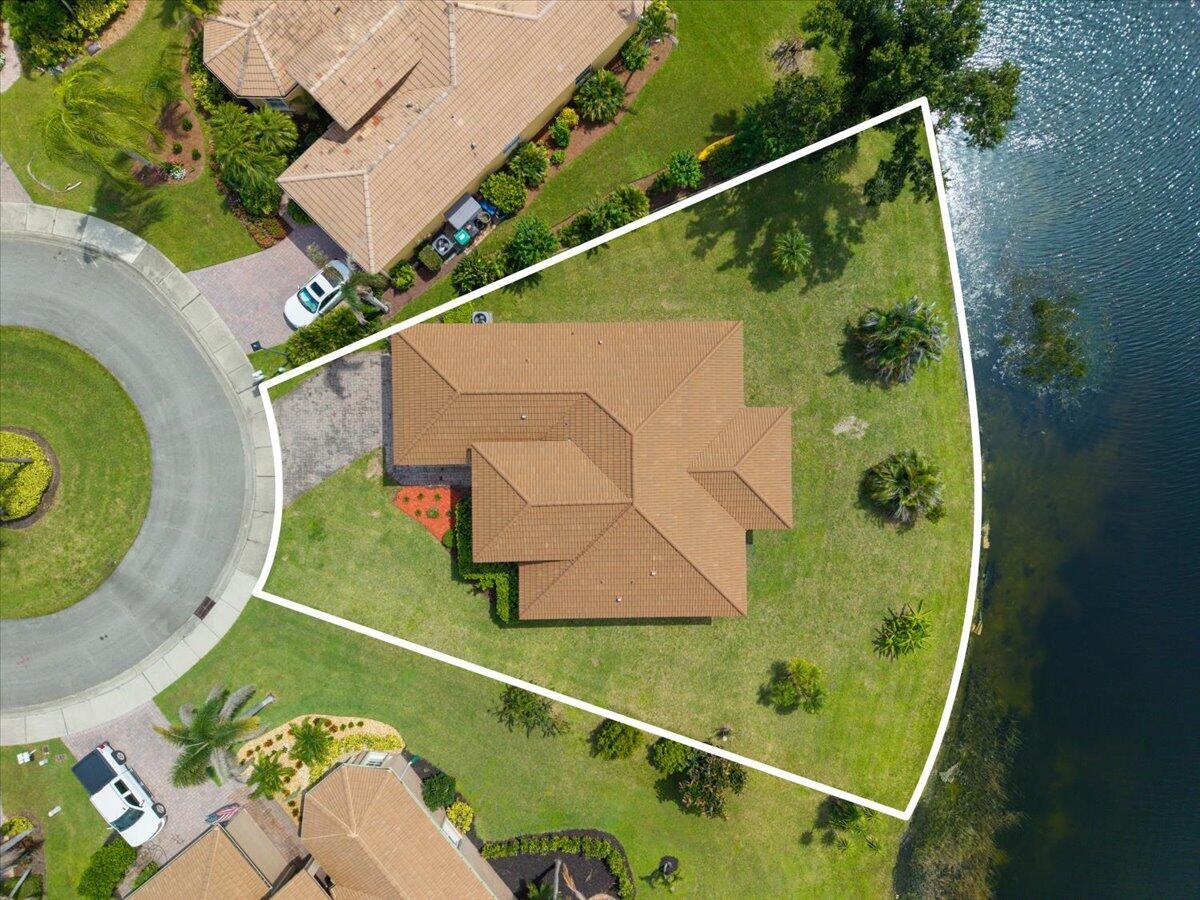 5903 NICOLE Lane