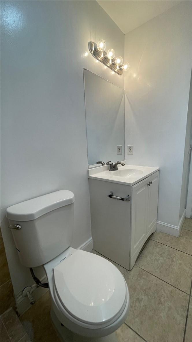 CASTLEWOOD - Residential Lease