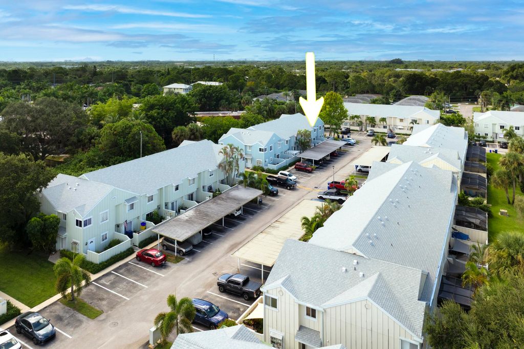 Photo of 6222 Riverwalk Lane #7, Jupiter, FL 33458 (MLS # R11121285)