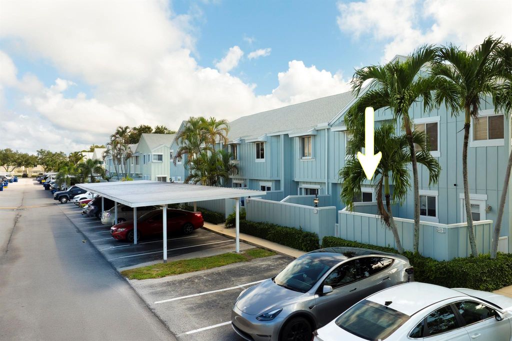 Photo of 6222 Riverwalk Lane #7, Jupiter, FL 33458 (MLS # R11121285)