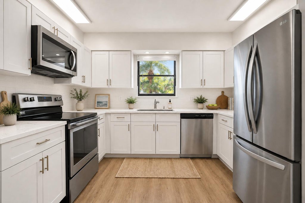 Photo of 300 N HIGHWAY A1A #104J, Jupiter, FL 33477 (MLS # B26072702)
