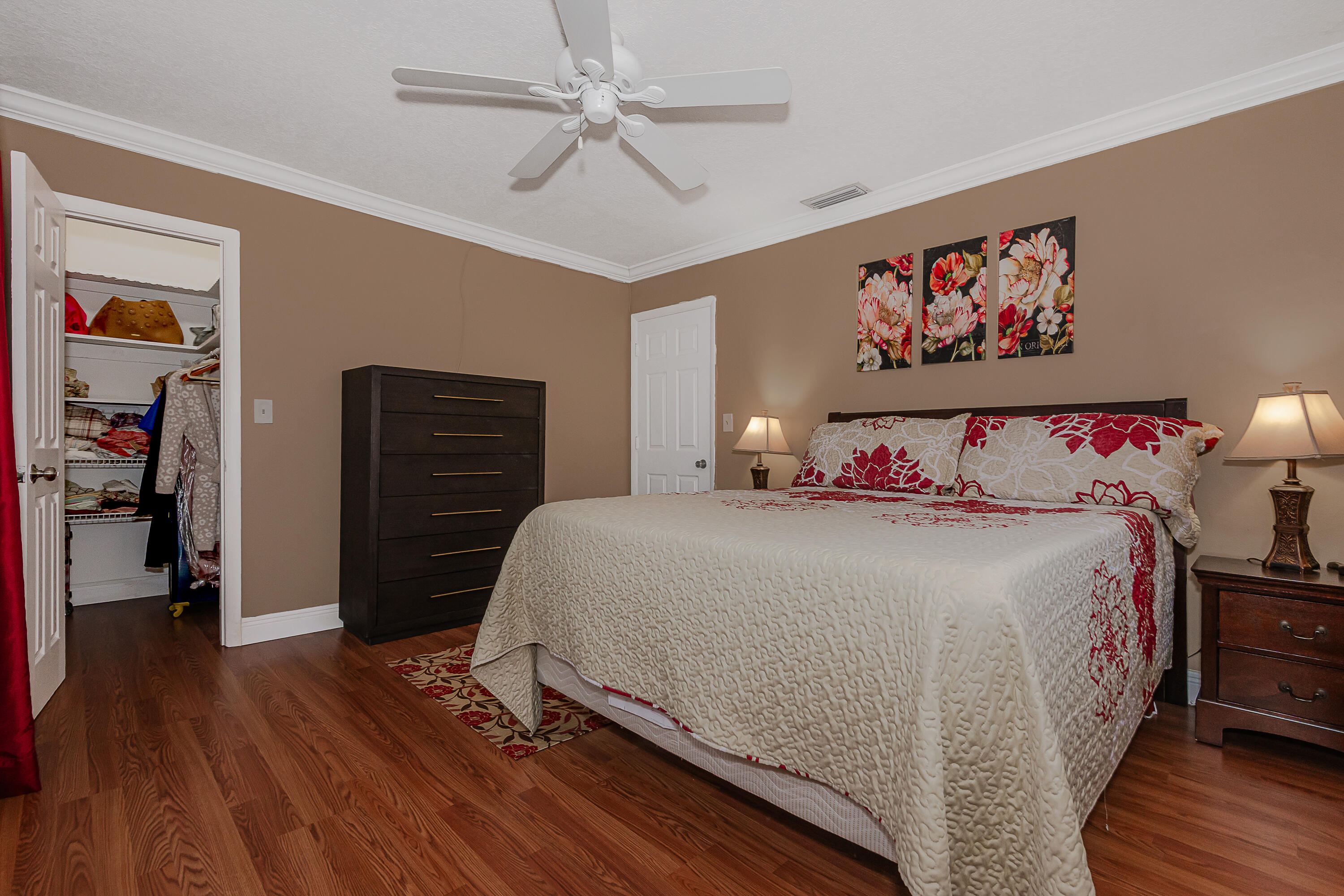 ORIOLE ESTATES SEC 5 - Residential