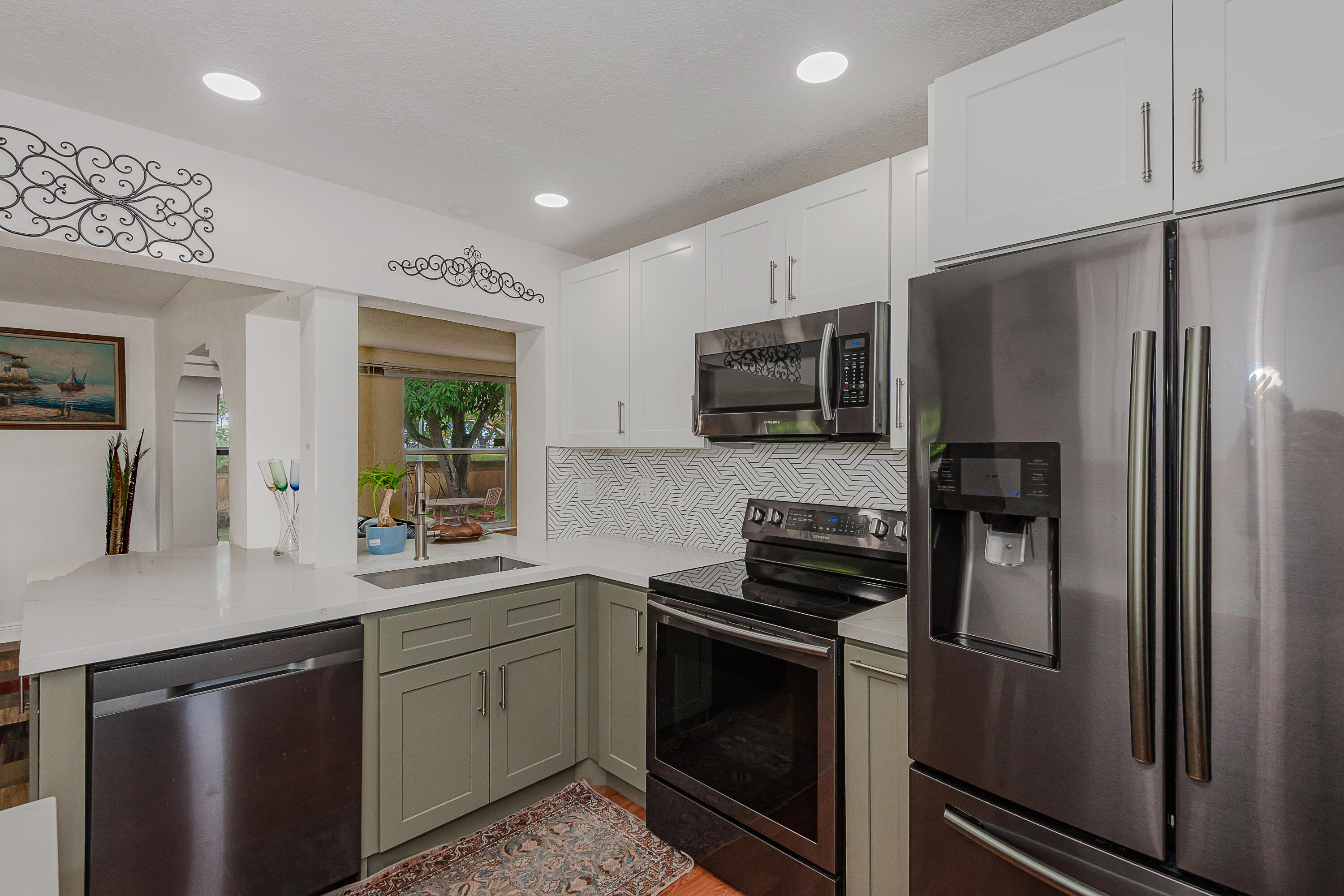 ORIOLE ESTATES SEC 5 - Residential