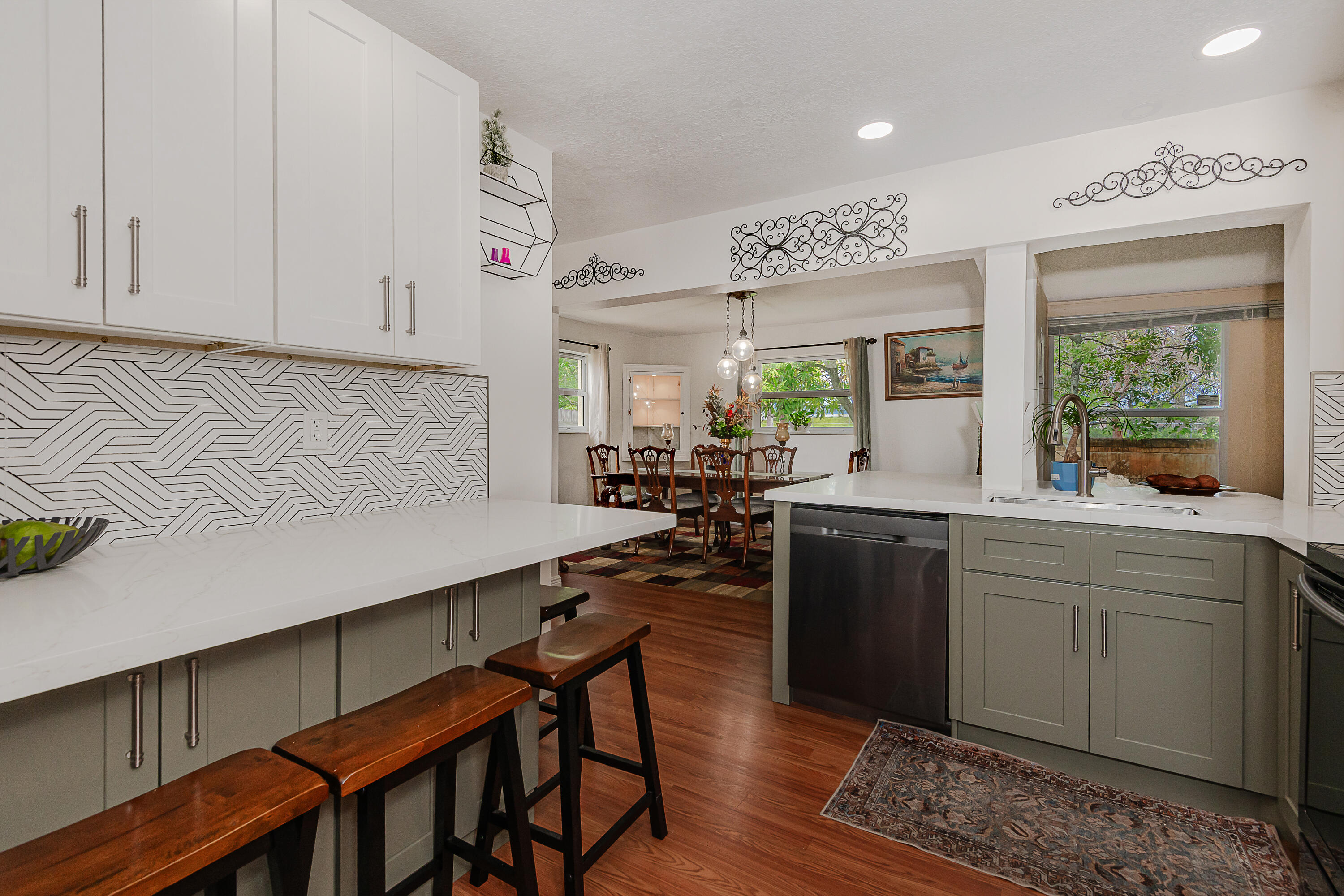 ORIOLE ESTATES SEC 5 - Residential