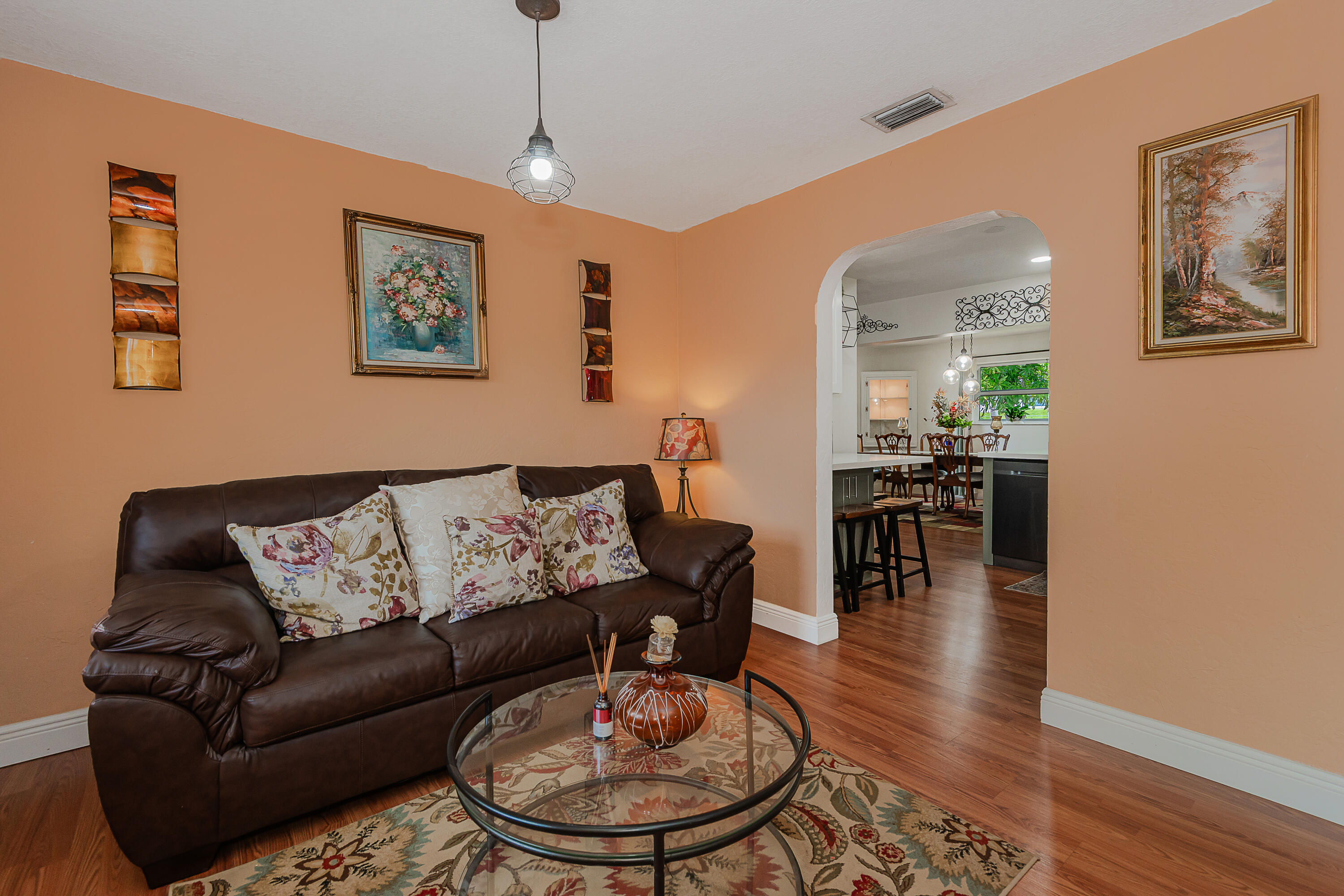 ORIOLE ESTATES SEC 5 - Residential