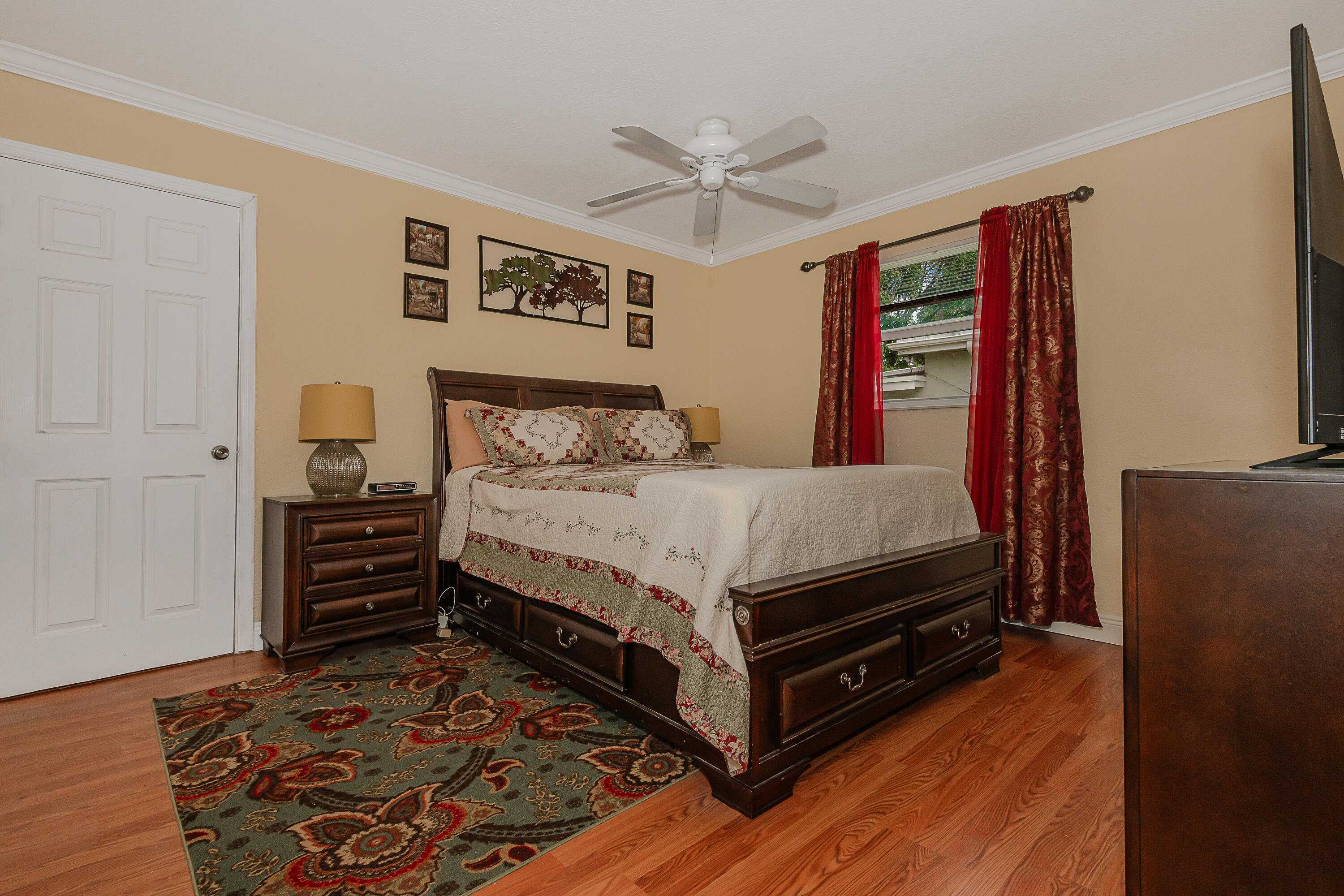 ORIOLE ESTATES SEC 5 - Residential