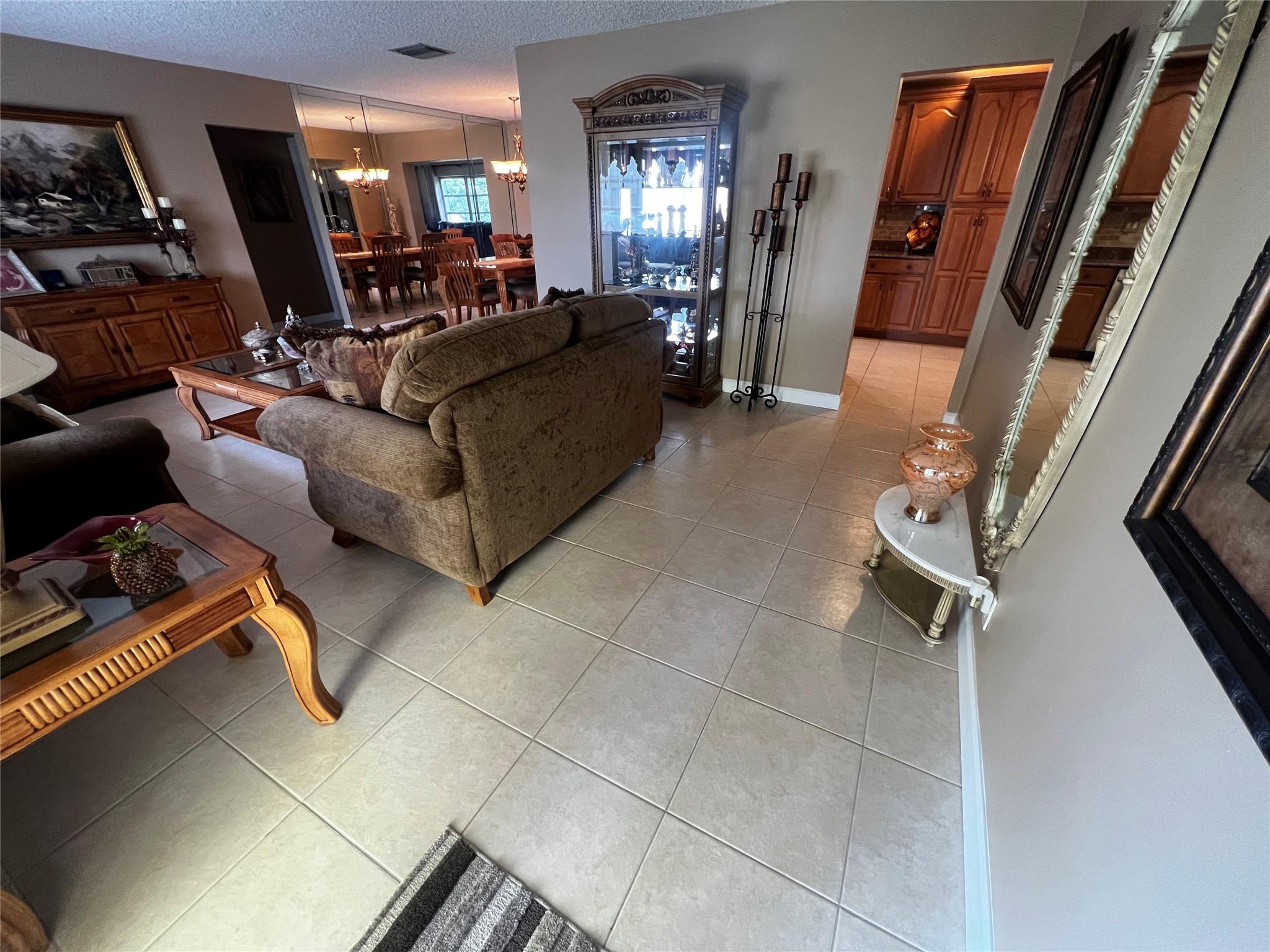 Mainlands Of Tamarac Lake - Residential