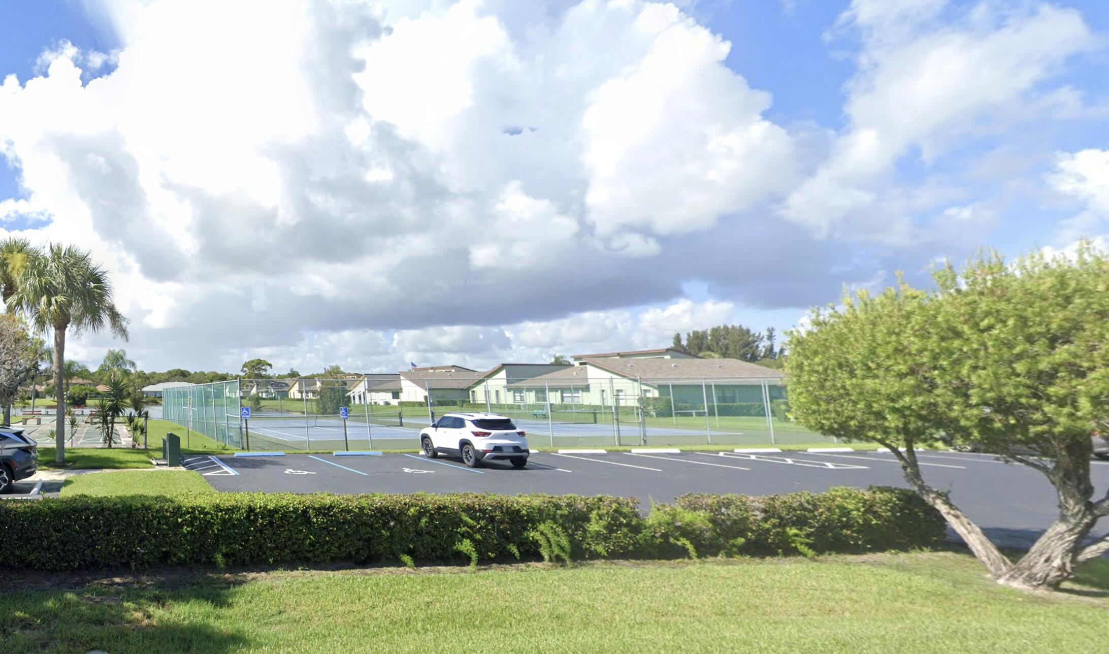 SAVANNAH'S CONDOMINIUM SECTION 1 PHASE 1-H - Residential