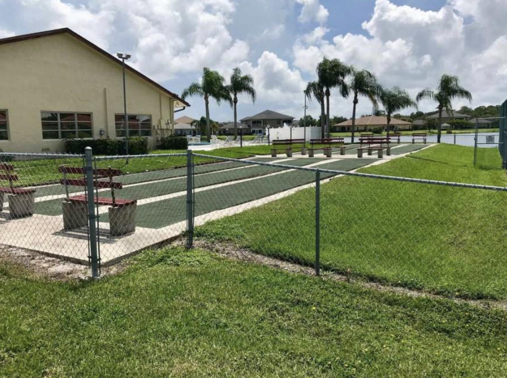 SAVANNAH'S CONDOMINIUM SECTION 1 PHASE 1-H - Residential