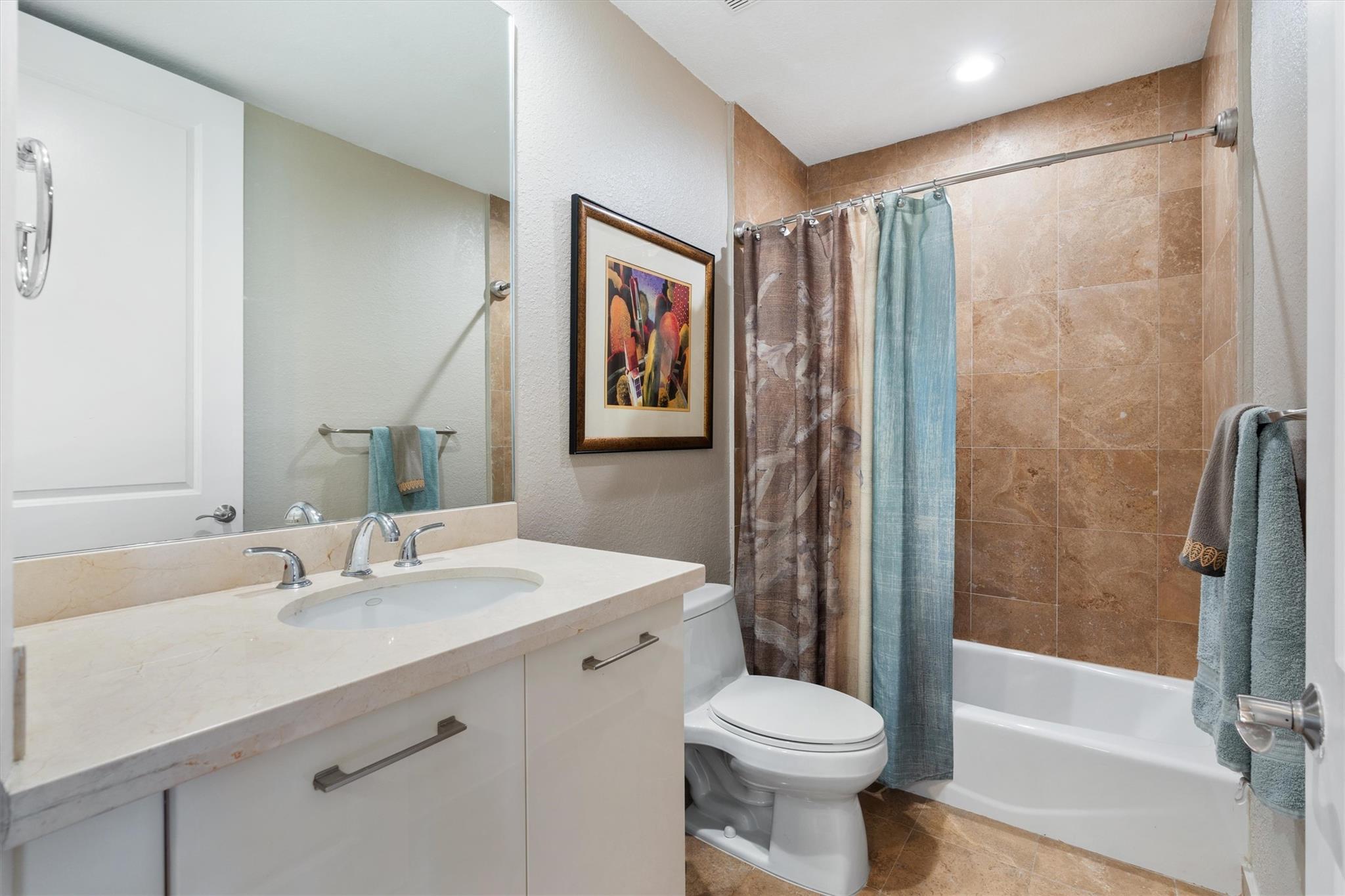 Canary Palm - Residential