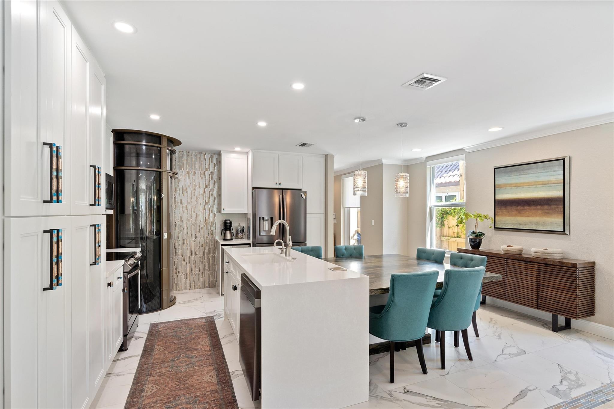 Canary Palm - Residential