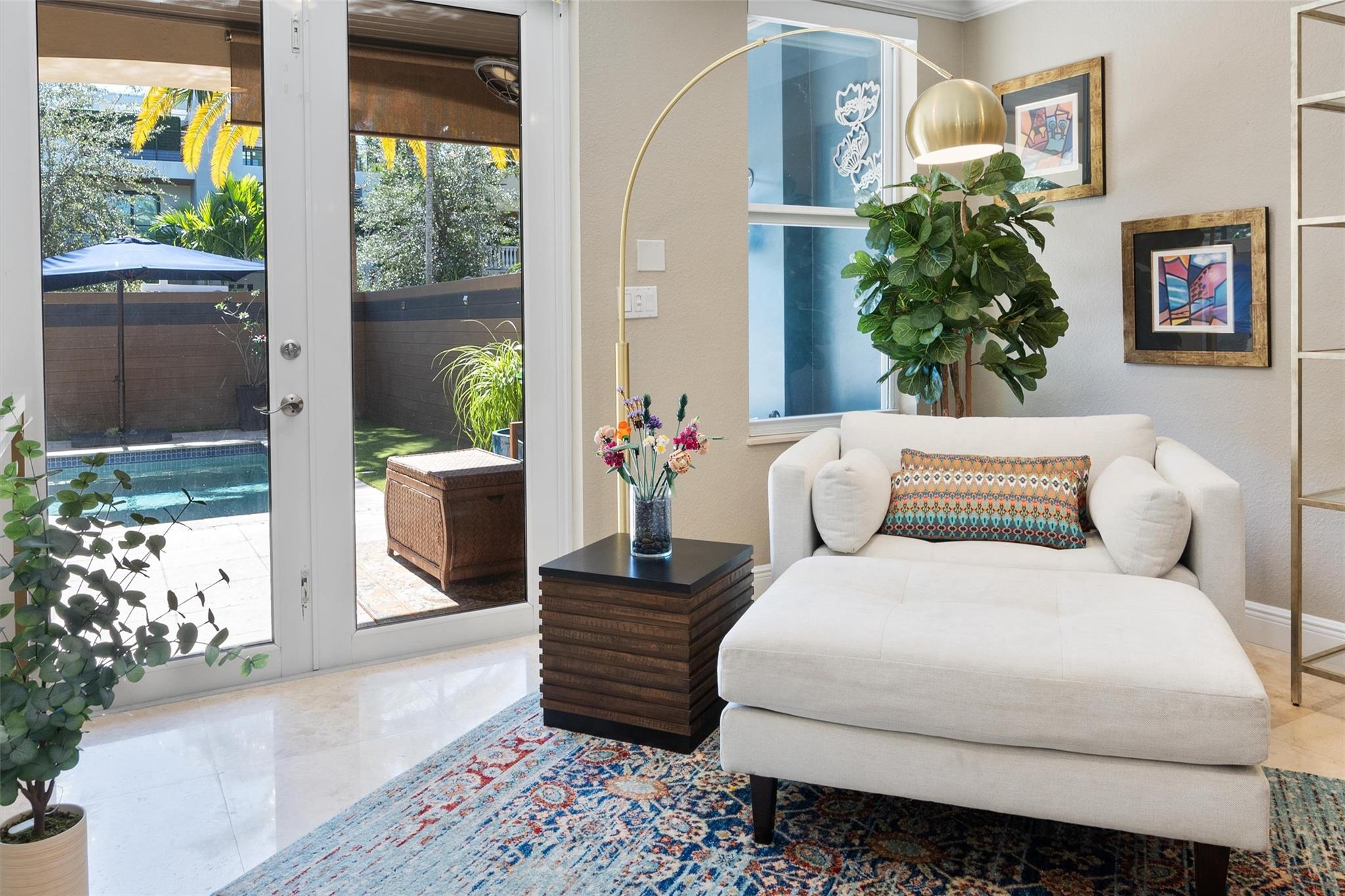 Canary Palm - Residential