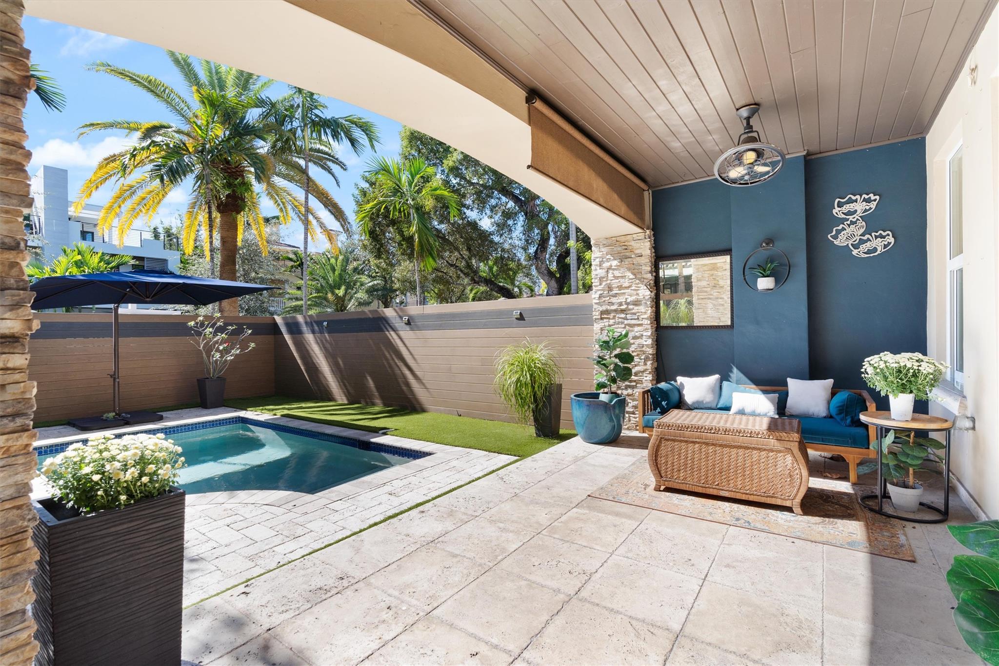 Canary Palm - Residential