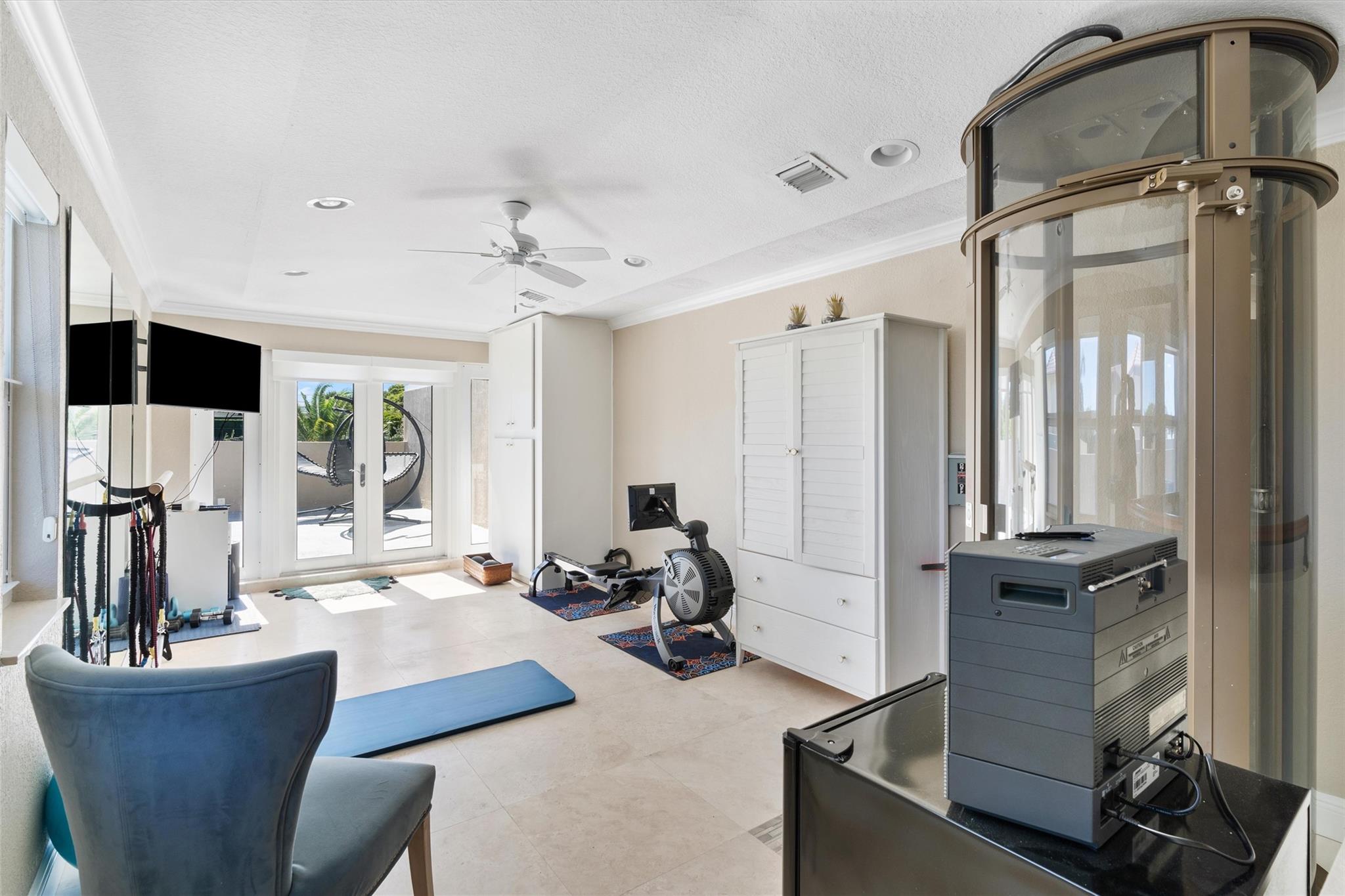 Canary Palm - Residential