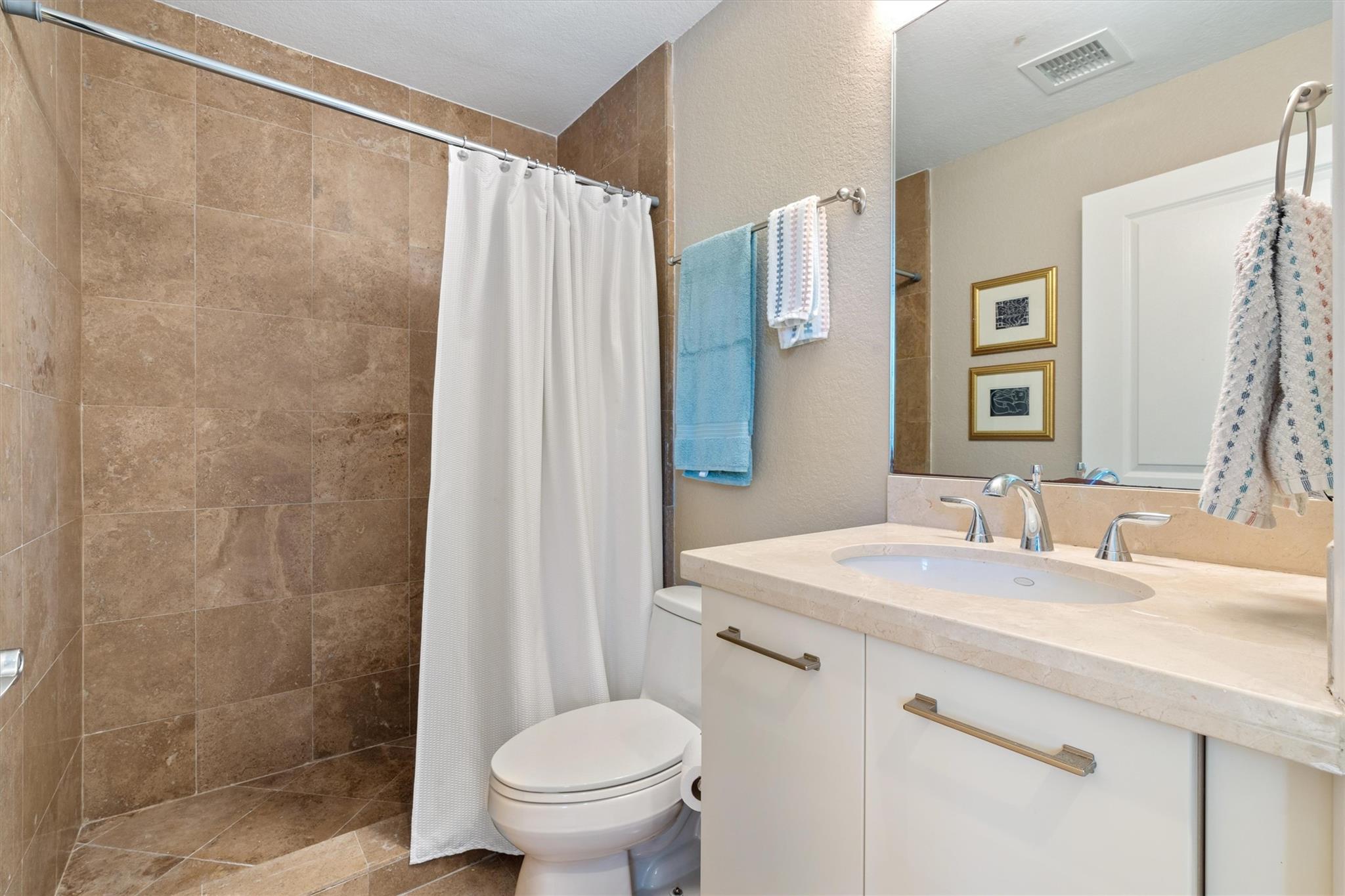 Canary Palm - Residential