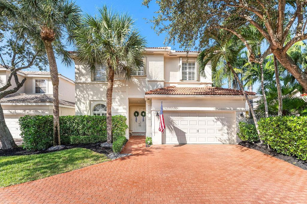Photo of 121 Palm Circle, Lake Worth, FL 33462 (MLS # R11158514)