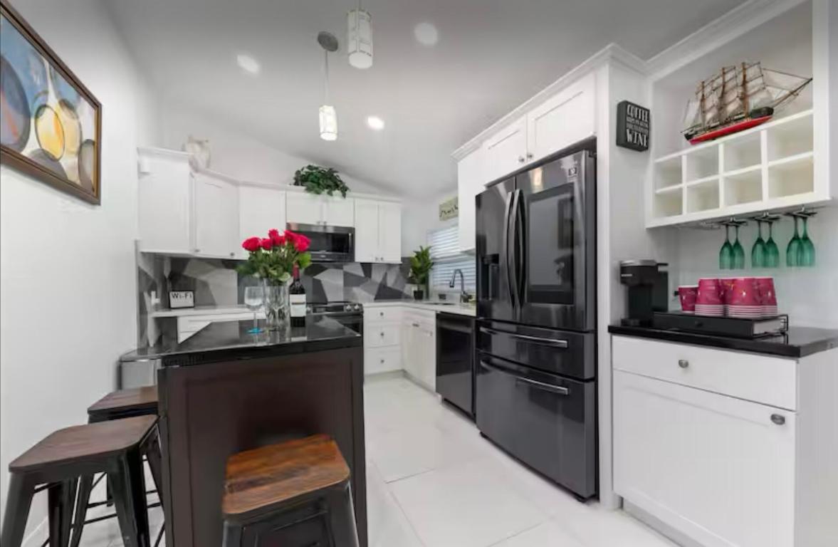 3700 Australian Court