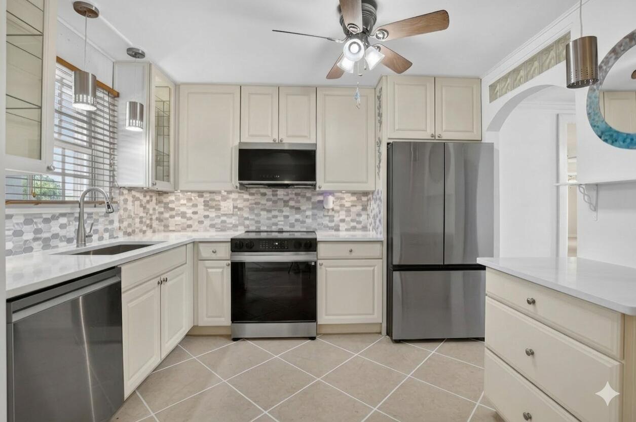 FRENCH VILLAGE CONDO - Residential