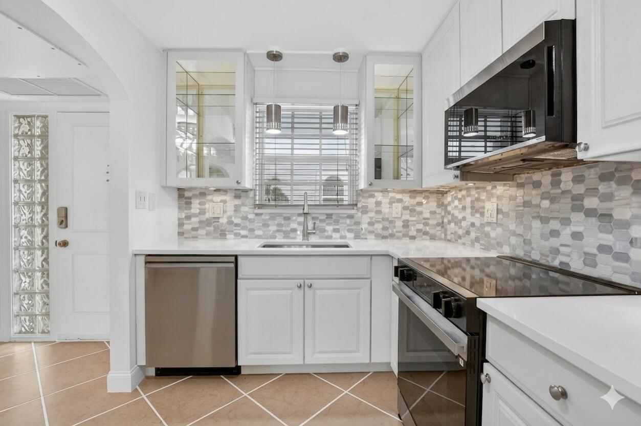 FRENCH VILLAGE CONDO - Residential