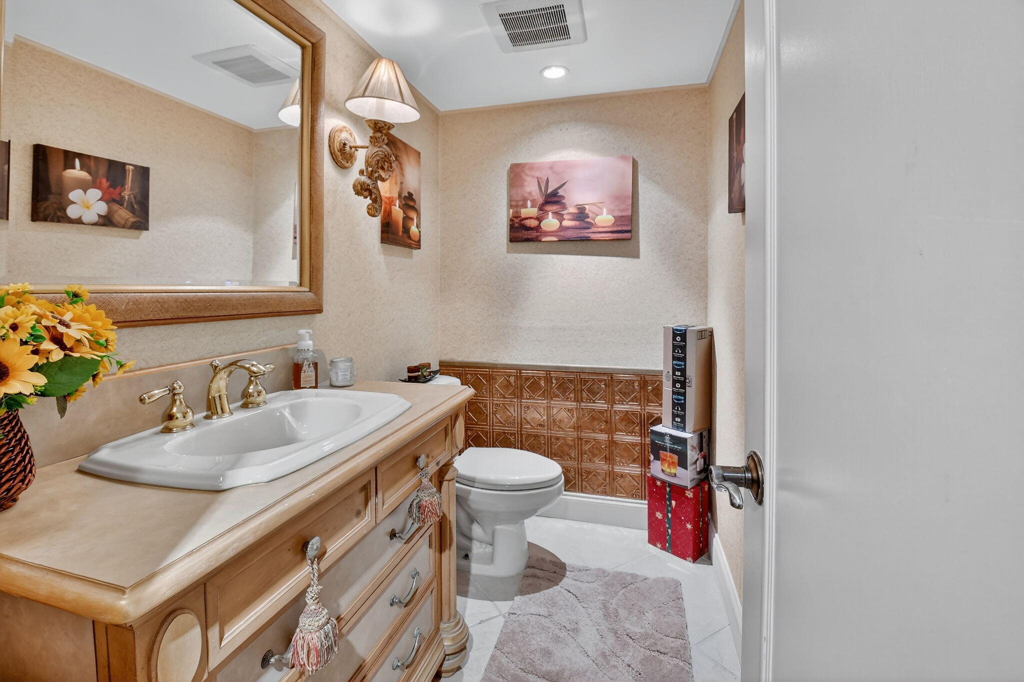 FRENCH VILLAGE CONDO - Residential