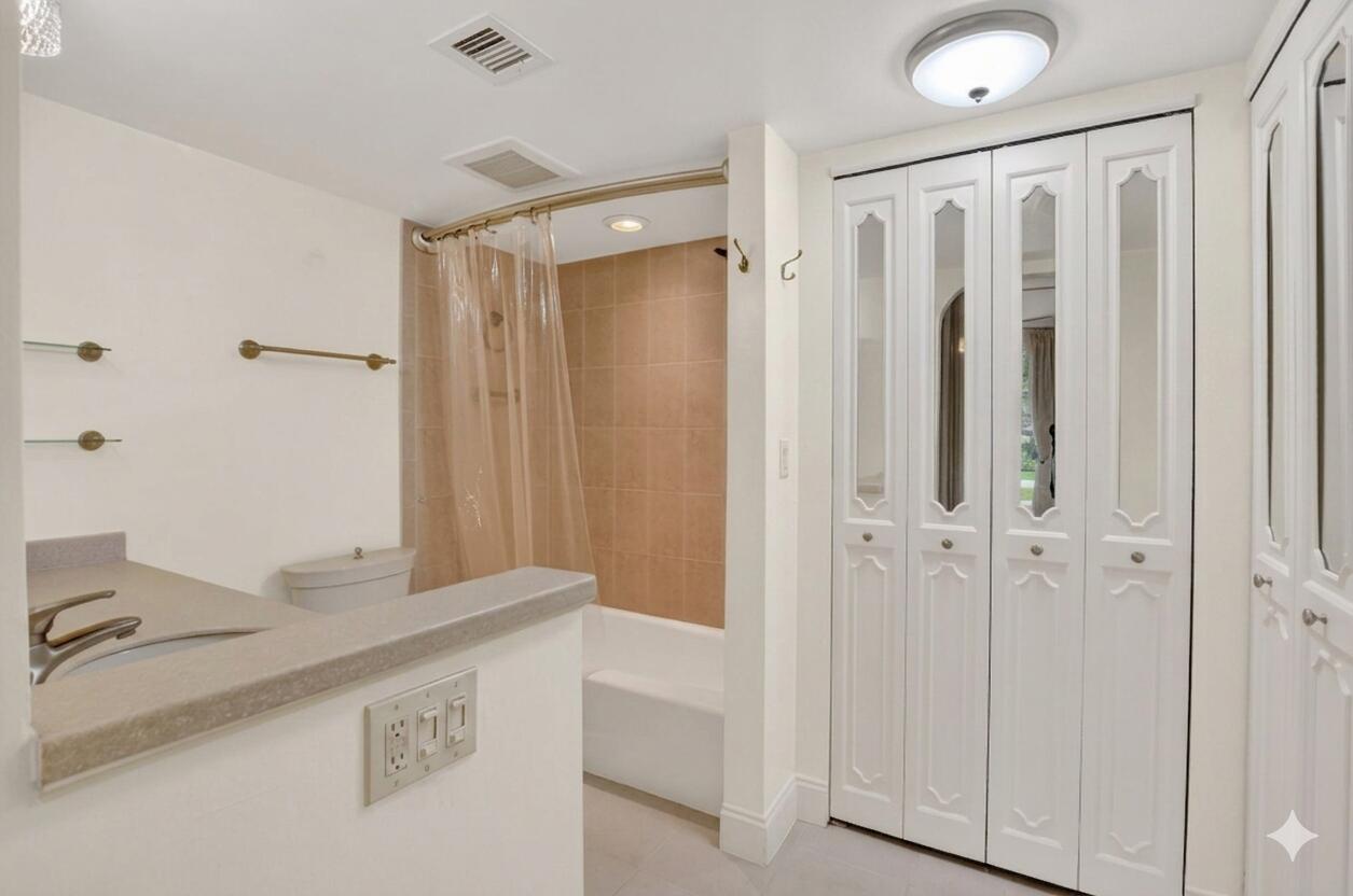 FRENCH VILLAGE CONDO - Residential