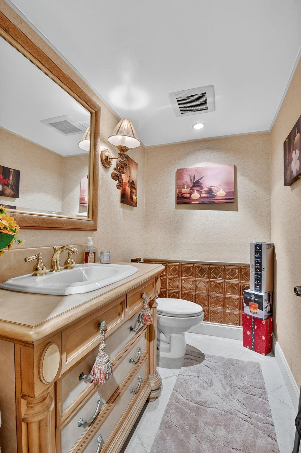 FRENCH VILLAGE CONDO - Residential