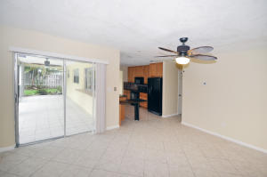 SOUTH SHORE 2 OF WELLINGT - Residential