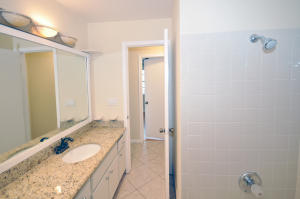 SOUTH SHORE 2 OF WELLINGT - Residential