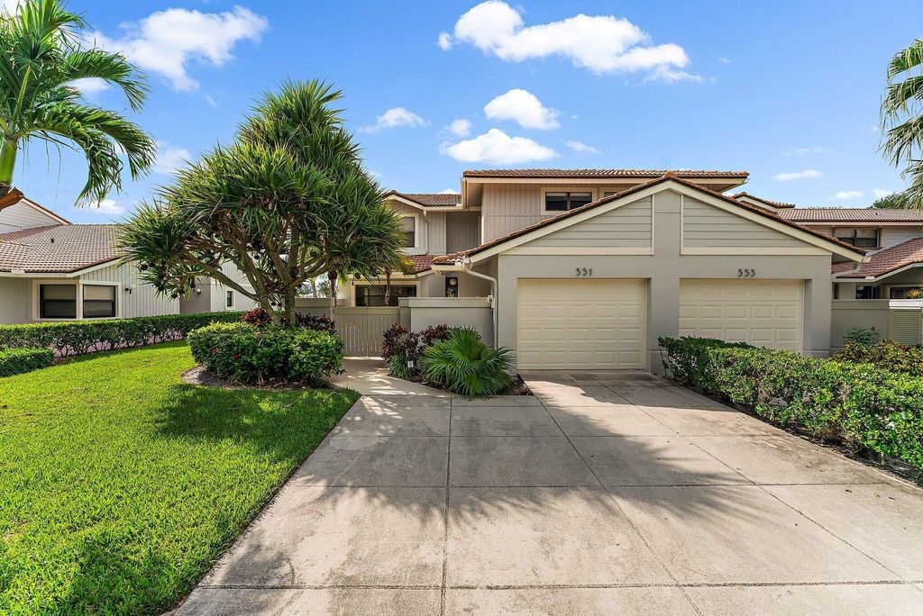 Photo of 551 Prestwick Circle, Palm Beach Gardens, FL 33418 (MLS # R11017263)