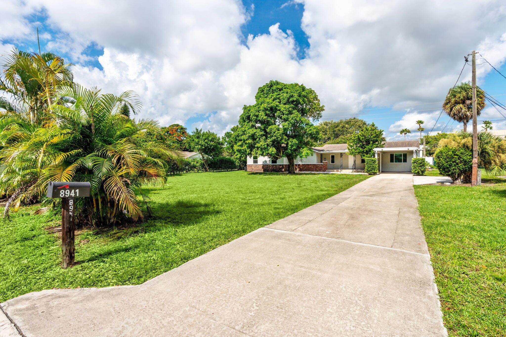 8941 Sunset Drive