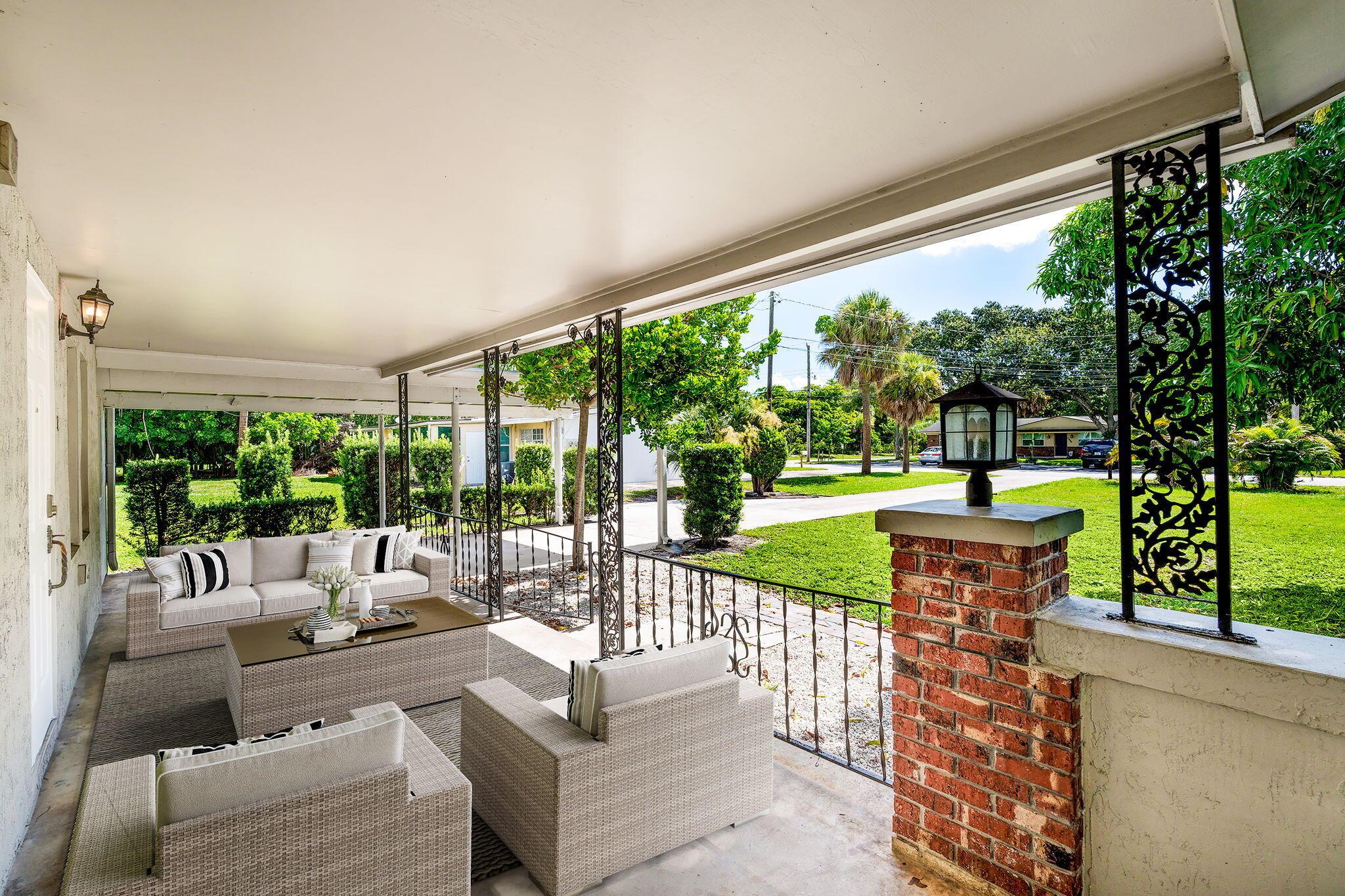8941 Sunset Drive